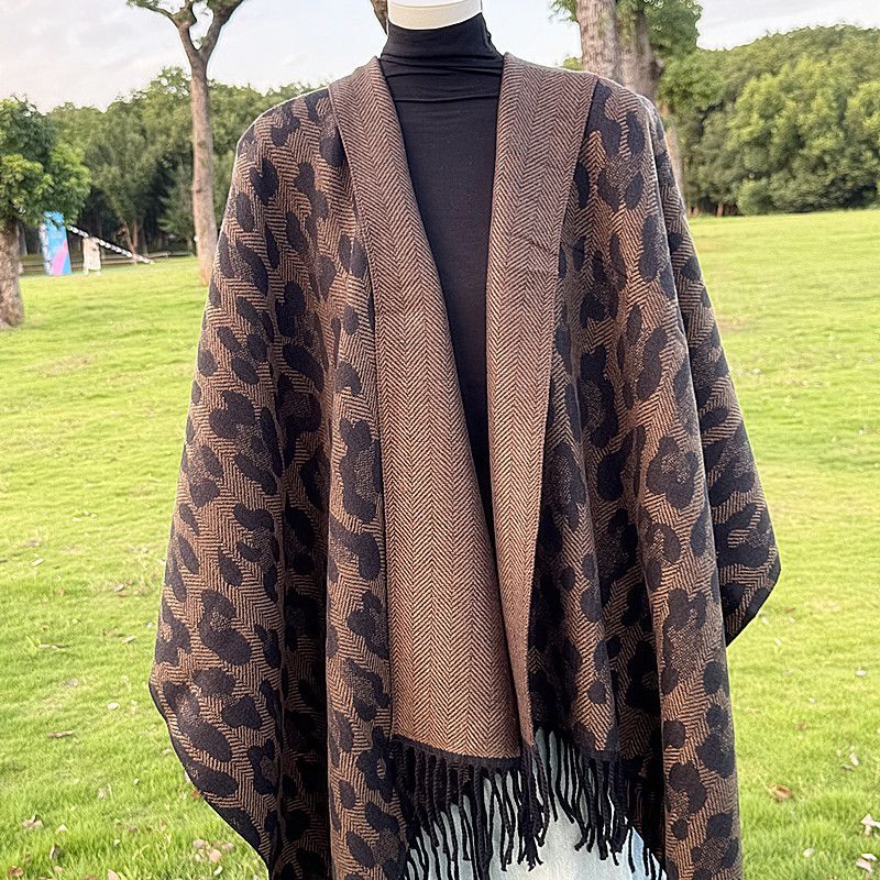2025 New High-End Leopard Print Large Shawl Dual-Use Outerwear Warm Autumn Winter Neck Scarf Tassel Live Streaming_voghion.com