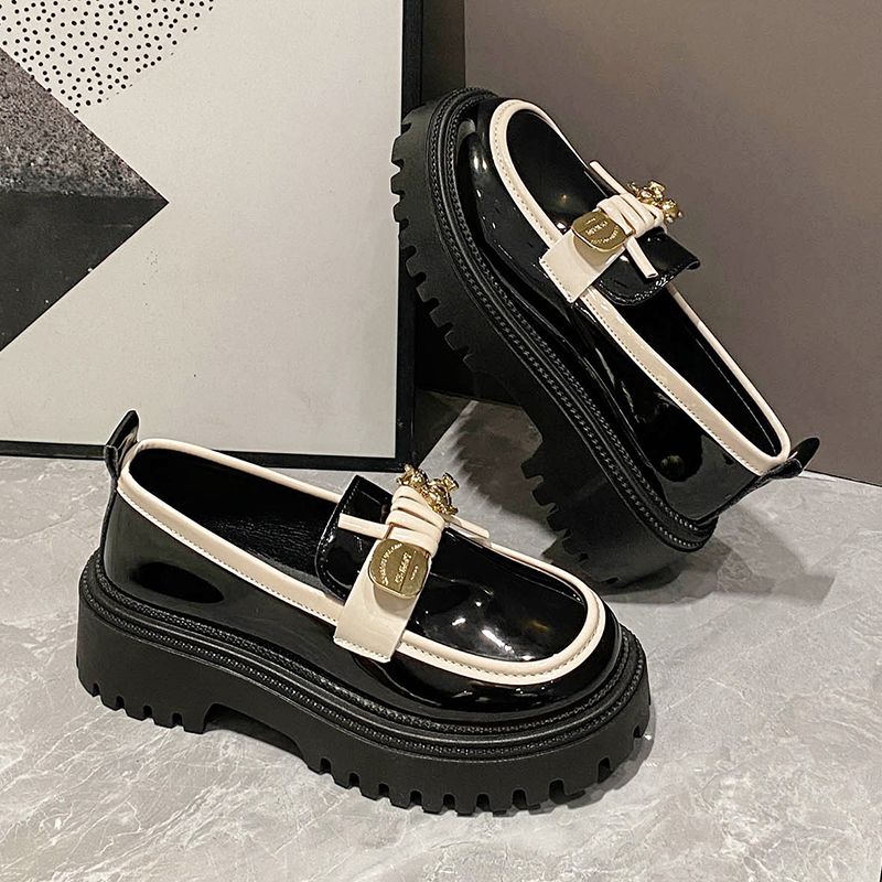 Dicken Sohlen Loafers Frauen 2024 Neue Herbst Vintage Britischen Kleine Leder Schuhe Mode Temperament Schuhe Weibliche Minderheit_voghion.com