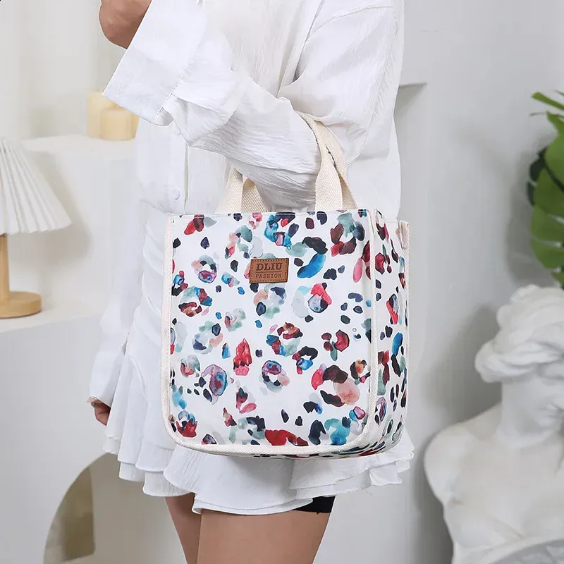 Sac à main en nylon imprimé, sac à lunch portable, pour le travail et le rangement quotidien, idéal pour les mères, 250318 l_voghion.com