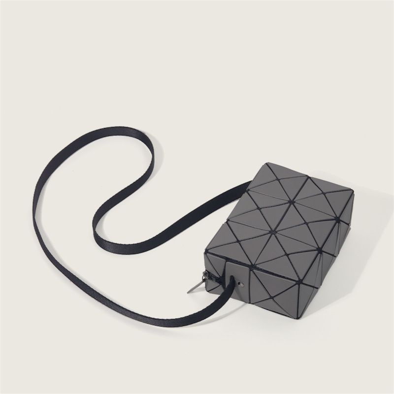 Japan Sanzhai 2023 Nei Cupid Quadrat Geometresch Lingge Mini Telefonskëscht One-Shoulder Crossbody Kleng Täsch_voghion.com
