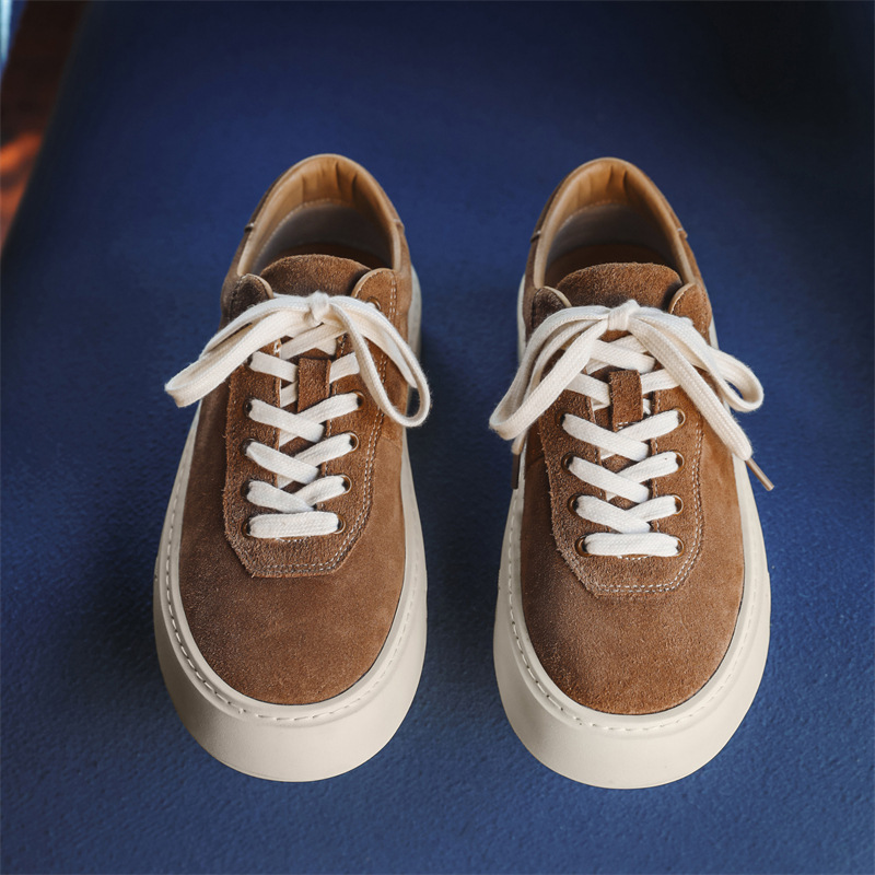 Primavera ed estate 2025, nuova versione coreana da uomo con lacci, tinta unita, stile casual e versatile._voghion.com