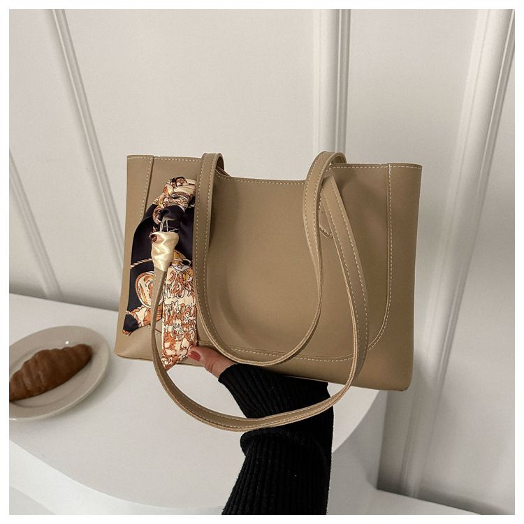 Popolare 2024 Primavera Nuova Alla Moda Piccola e Minimalista Borsa A Tracolla Grande Capacità per Le Donne_voghion.com