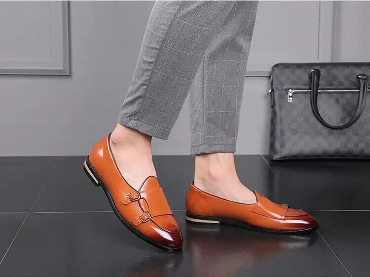 Chaussures en cuir décontractées pour hommes Movechain Chaussures de fête de mariage Chaussures à boucle à enfiler pour hommes Mocassins pour hommes Mocassins de conduite_voghion.com