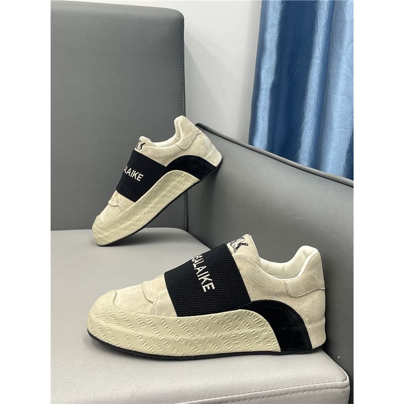 2025 Neue Slip-On Lazy Soft Sole Schuhe aus echtem Leder Vielseitige Herren-Sport-Casual-Sneakers_voghion.com