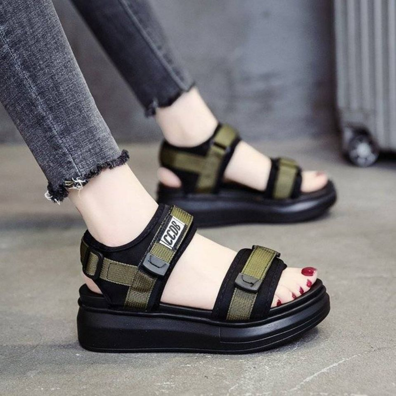 Sports Sandals Women 2024 Summer New Red Pine Cake Thick Platform Flat Pregnant Women Soft Soled Beach Shoes_voghion.com