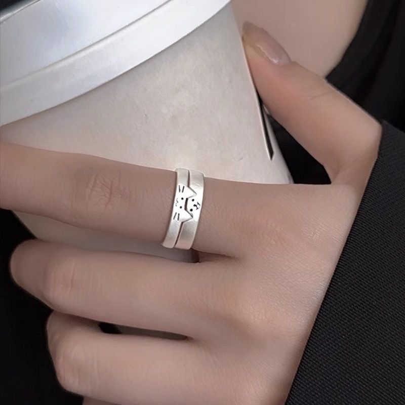 Anelli di coppia unisex impilabili, stile cucciolo di gatto per donna, design di nicchia con un tocco di raffinatezza_voghion.com