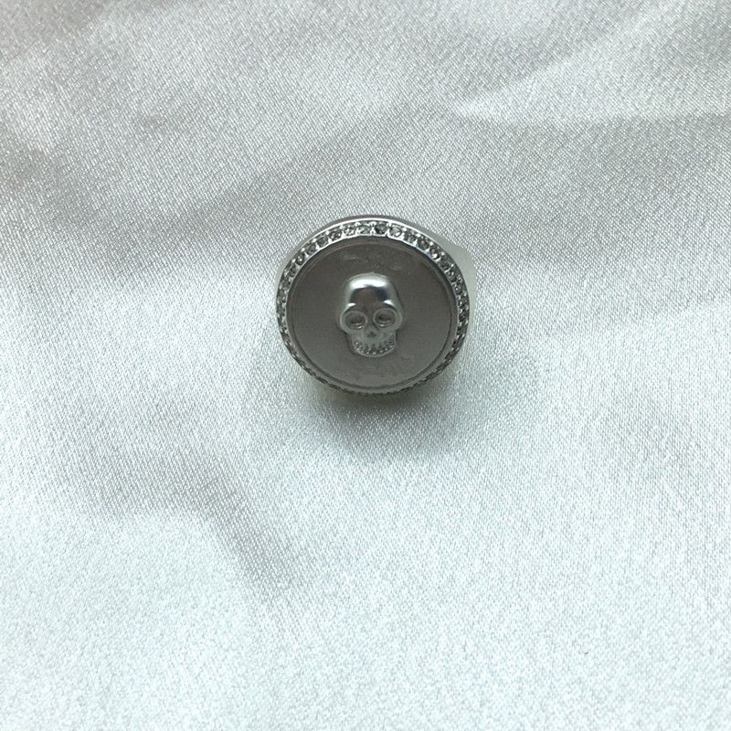 Maijia's New Round Brand Skull Studded Diamond Rin, Featurin Female Punk Style Cuban Temperament And A Closed Loop_voghion.com