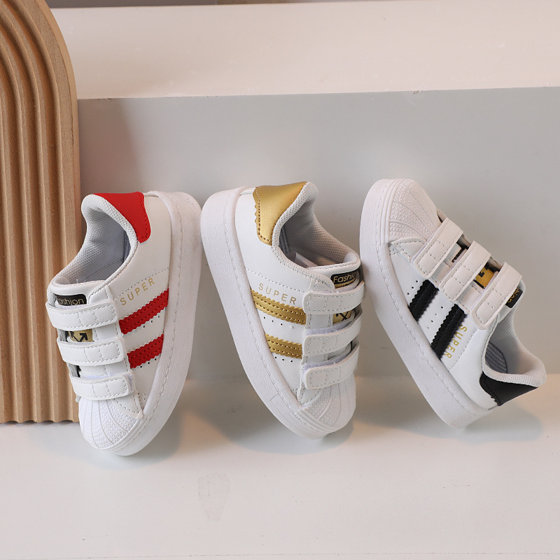 Kinder Shell Kopfteil 2024 Frühjahr Neue Atmungsaktive Mädchen Kleine Weiße Jungen und Babys Anti-slip Casual Schuhe_voghion.com