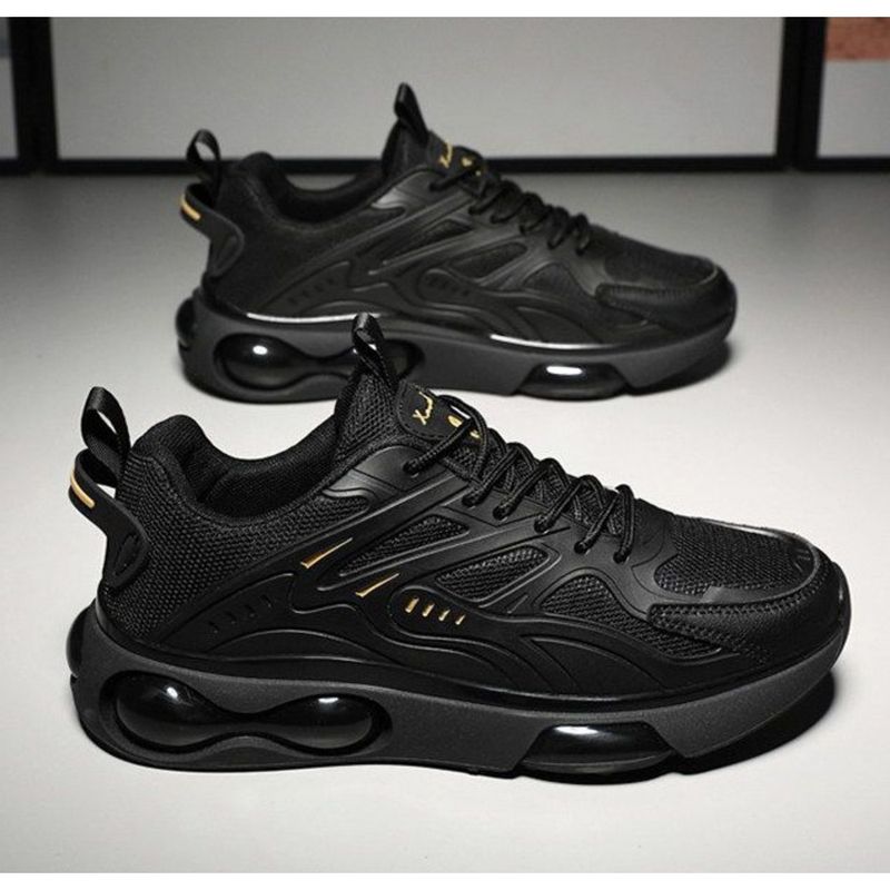 Chaussures de sport à coussin d'air pour hommes, basses à lacets, noires, Mamba, en maille, semelle épaisse, pour papa, nouvelle collection 2024_voghion.com