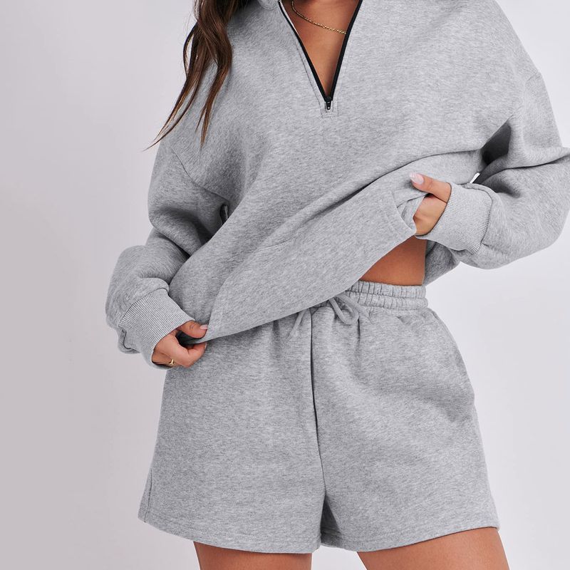 2023 Autumn And Winter New Women's Solid Color Pocketless Sweatshirt Shorts Set_voghion.com