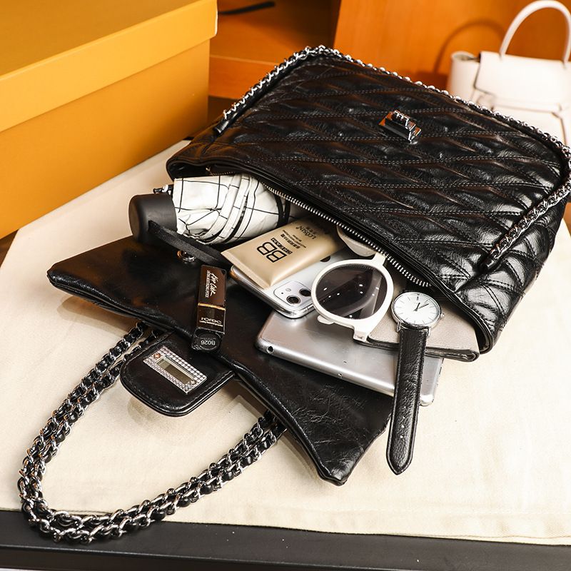 Nuova borsa alla moda per donna, borsa a tracolla con catena, borsa a tracolla da donna con design trapuntato_voghion.com
