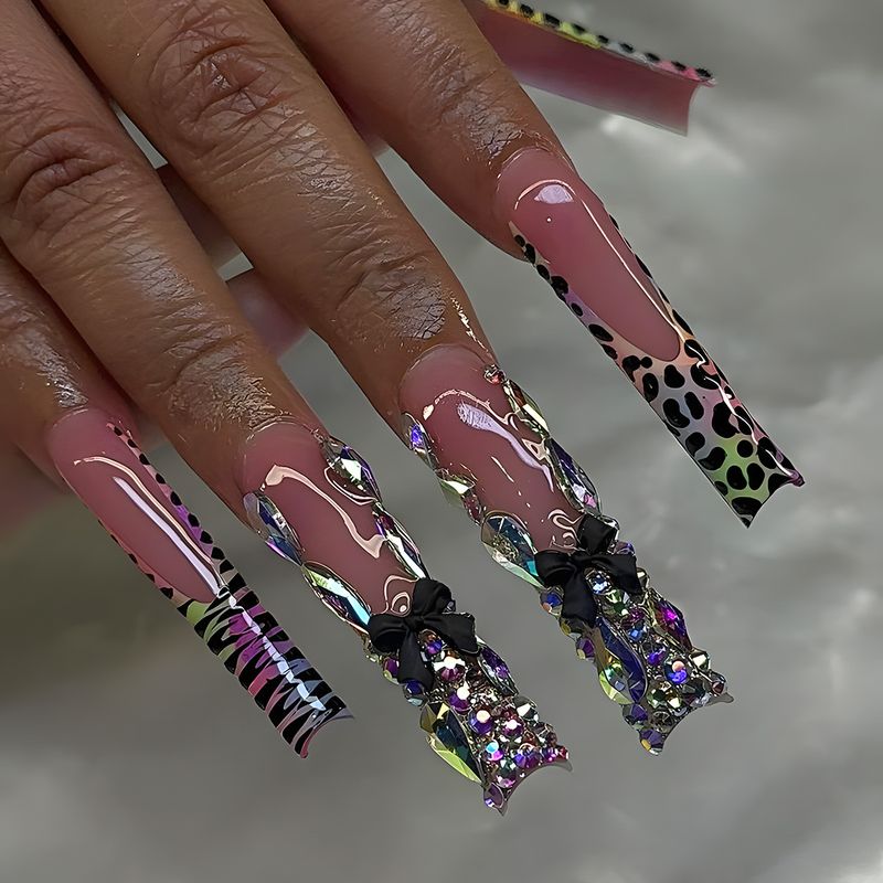 24 Stück extra lange Press-On-Nägel mit Leopardenmuster und French Tip – Klebe- und Sticker-Optionen – elegantes Schleifen-Design für Damen_voghion.com