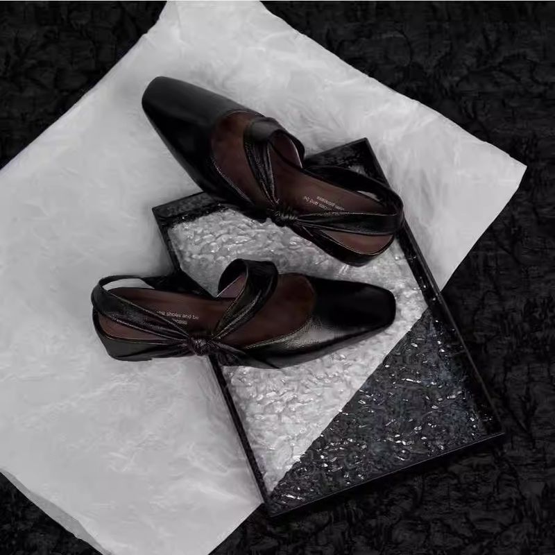 Schaffell Edition 2025 Sommer Neues Design Leder Square Toe Back Heel Damen Sandalen_voghion.com