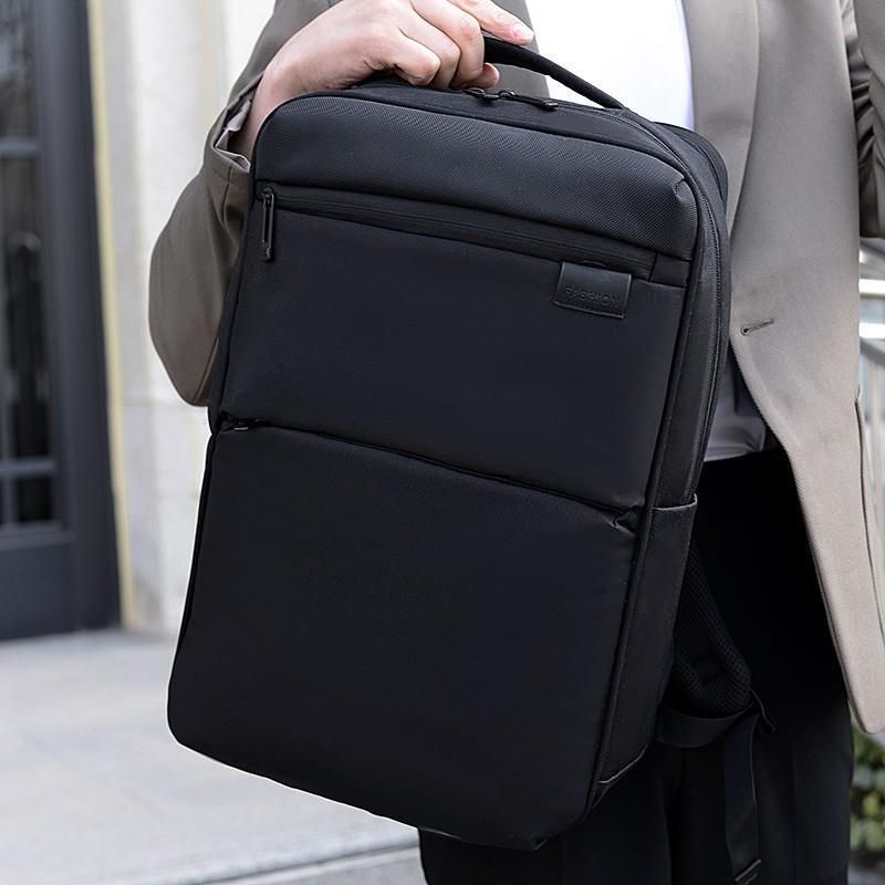 Zaino minimalista per laptop da uomo_voghion.com