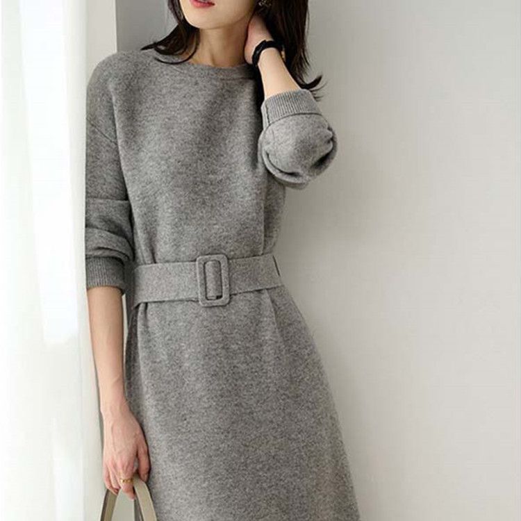 Pull mi-long tricoté haut de gamme automne-hiver 2023 avec manteau intérieur et robe ample décontractée_voghion.com