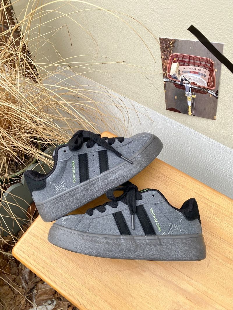 Trampki damskie 2024 wiosna nowy gorący styl niszowy retro wszechstronny gruba podeszwa białe buty casual sport niemieckie buty treningowe_voghion.com