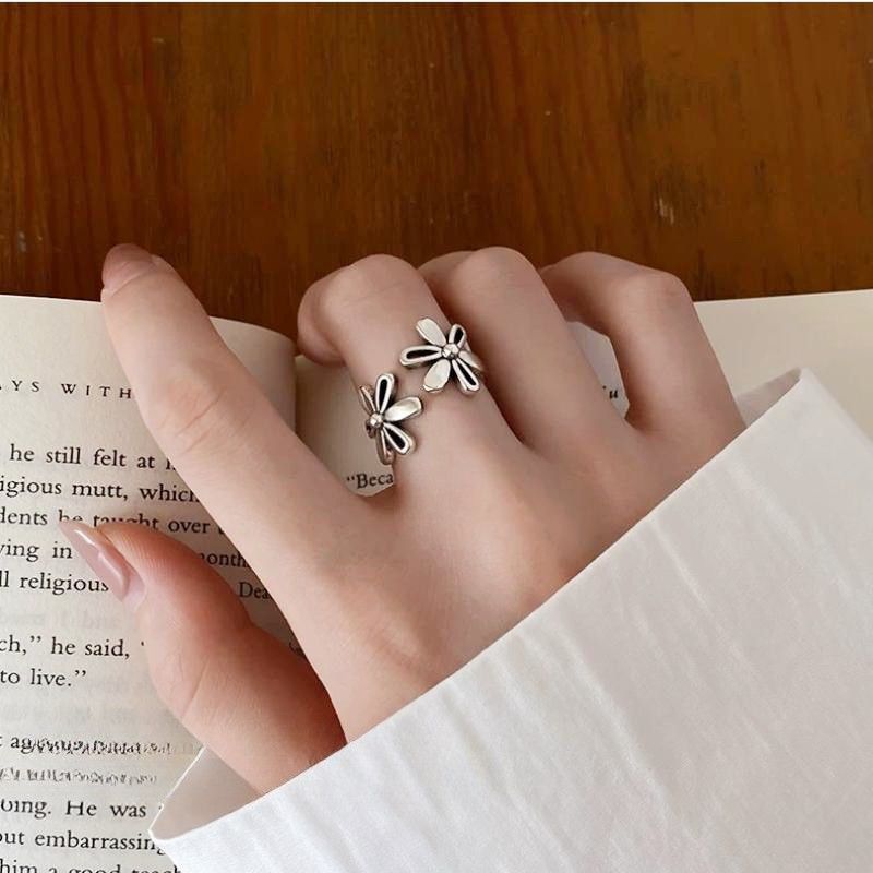 Minimally Cold Style Hollow Flower For Women, Personalized Vintage Ring, Light Luxury, Niche Design, Index Finger Ring_voghion.com