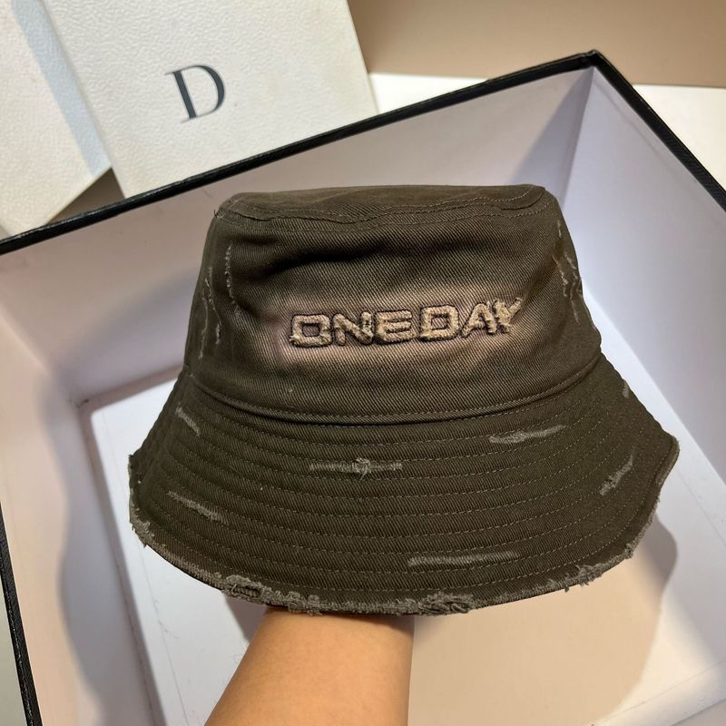 2025 American Washed Brushed Cotton Fisherman Spring And Autumn New Style Ripped Embroidered Letters Casual Outdoor Travel_voghion.com