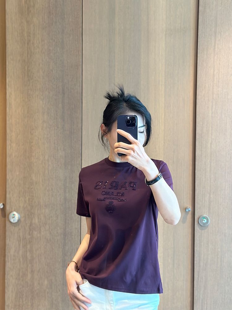 Fashion letter hot diamond niche design feeling pure cotton round neck women's 2024 summer new khaki short sleeved top_voghion.com