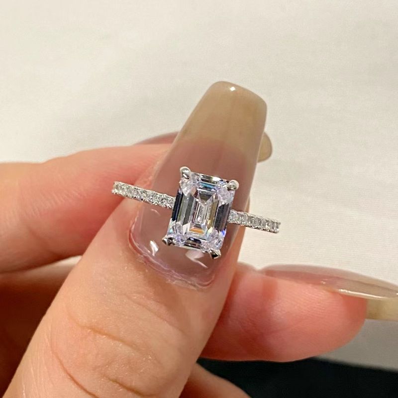 Moissanita para mulheres, anel retangular de alto carbono, pequeno, com pingente de açúcar, banhado a prata pura com platina, clássico de 2 quilates_voghion.com