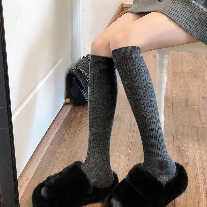 Women's Autumn Winter Pressure Versatile College Style Slimming Calf Socks Non-Slip Solid Color Long Tube Knee-High_voghion.com