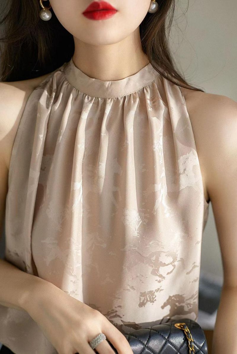 Jacquard standing collar hanging neck suspender vest for women's sleeveless 2024 new summer French right angle shoulder_voghion.com