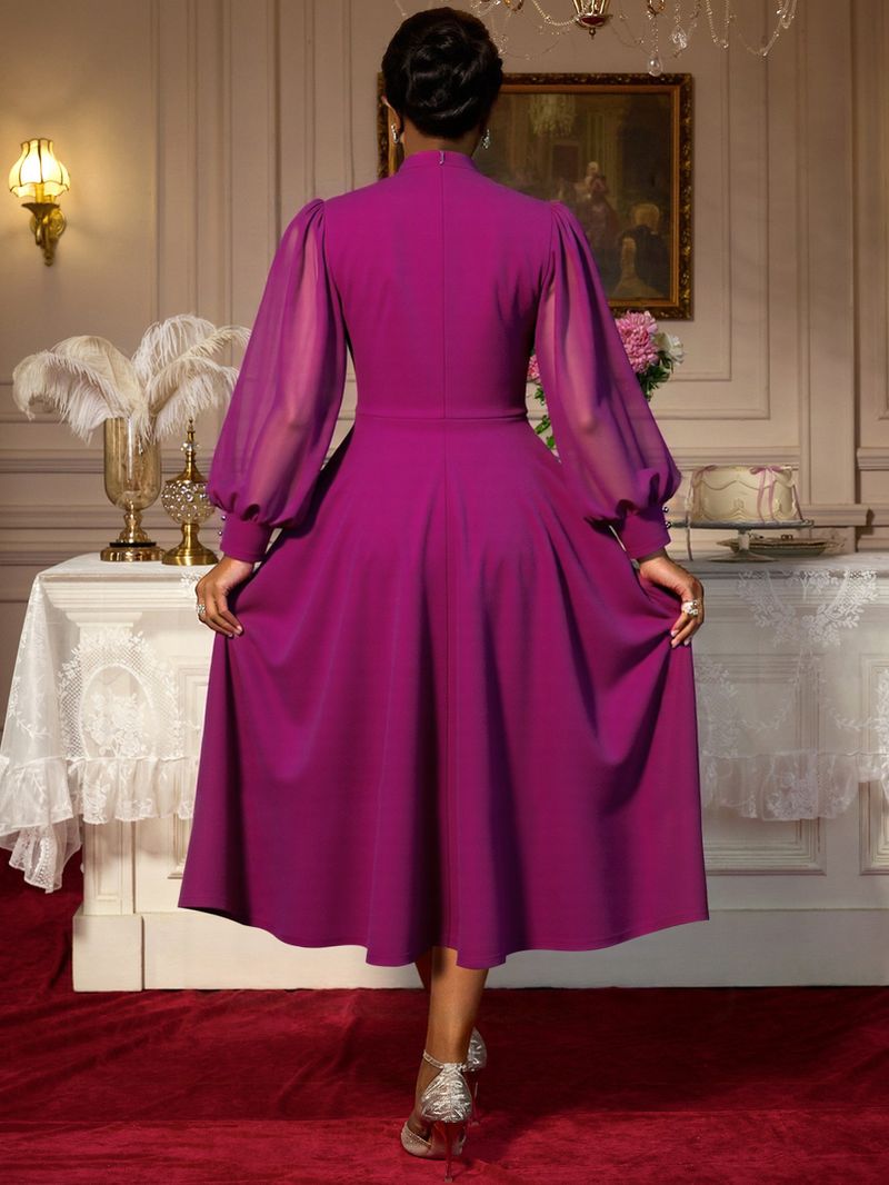Elegantes lila Abendkleid in Übergröße – Hoher Halsausschnitt, transparenter Ausschnitt, Glockenärmel aus Chiffon und Kristallgürtel (0XL–4XL, A-Linie, Midi, formelles Partykleid)_voghion.com