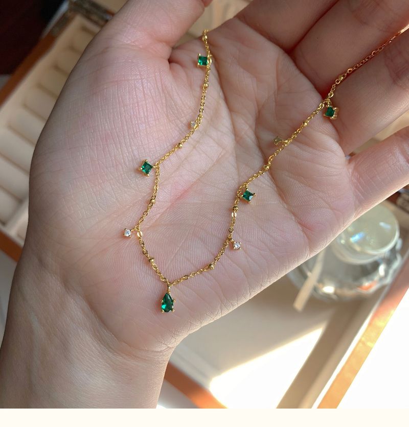 Exquisito collar de diseño de nicho de cadena de clavícula chapada en oro de plata esterlina s925 con temperamento simple y cuello esmeralda retro para mujer_voghion.com