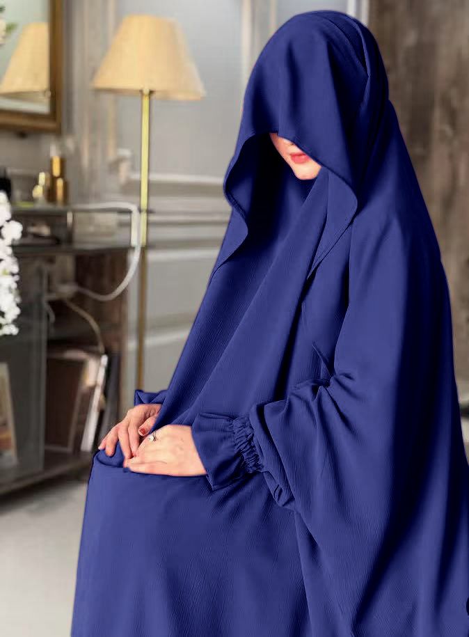 Muslimisches einfarbiges Gewand mit Glockenärmeln, zweiteiliges Set für Frauen mit großem Hijab und Rock P402_voghion.com