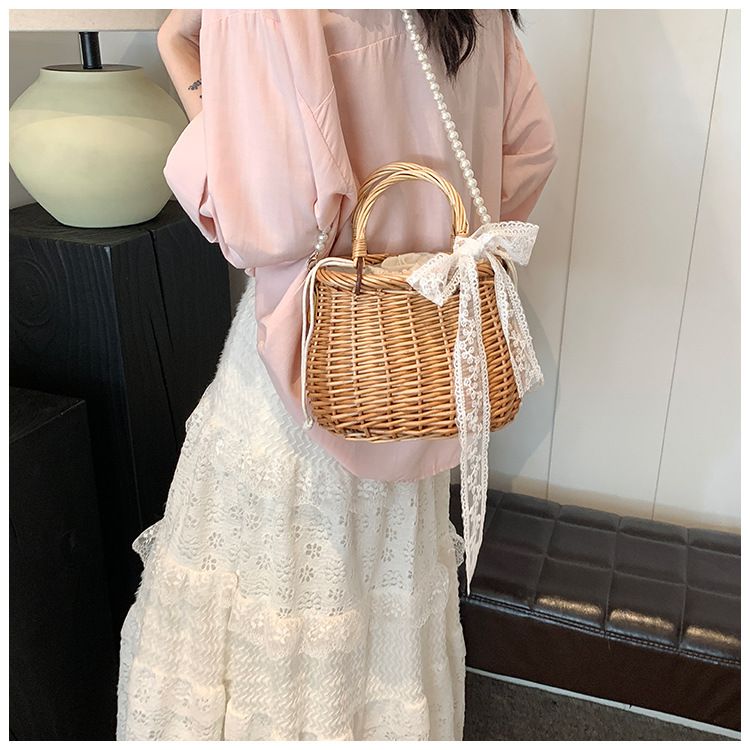 Borsa di paglia Borsa intrecciata Borsa da spiaggia Fairy Borsa di paglia per le vacanze Borsa da donna in rattan Borsa a tracolla con catena di perle Intreccio_voghion.com