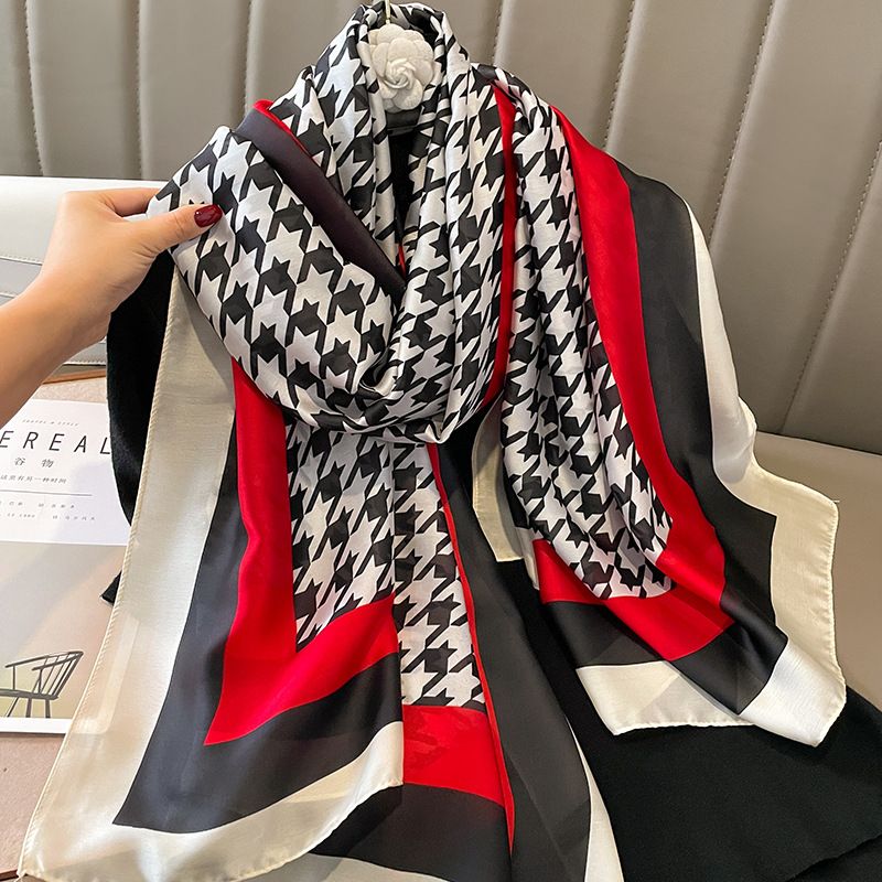 Korean version of Qianniao grid fashionable simulation silk for women's autumn winter warmth neck protection shawl,_voghion.com