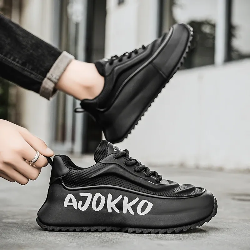 2025 Spring And Autumn Flying Mesh Surface Breathable New Non-slip Fashion Breathable Flat Leisure Sports Men Walking Loafers_voghion.com