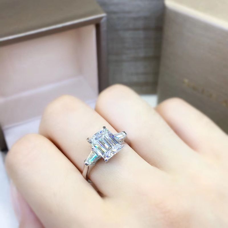New Princess Square White Diamond Simulation Mosang Stone Rectangular Open for Women's Versatile and Fashionable Living_voghion.com