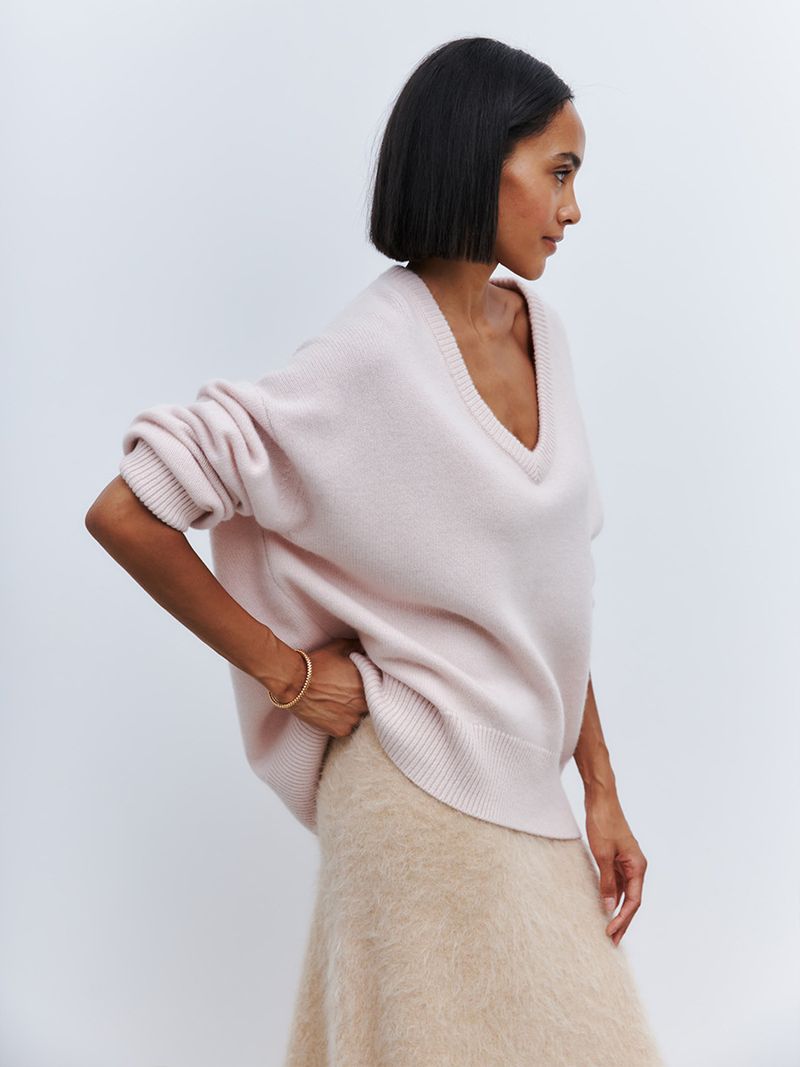 Damen-Strickpullover mit V-Ausschnitt – weicher und atmungsaktiver Oversize-Pullover für Herbst und Winter – bequeme Freizeitkleidung in Unifarben_voghion.com