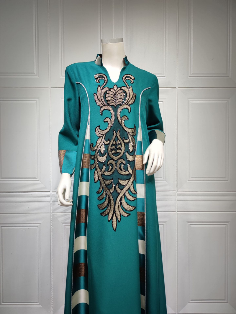 Kvinders broderede stribede abaya muslimske muslimske abaya_voghion.com