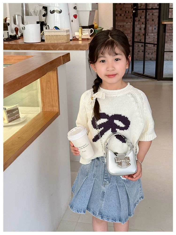 Borsa a tracolla monospalla con catena di nicchia, carina e dolce, per bambini, modello con fiocco, estate 2024._voghion.com