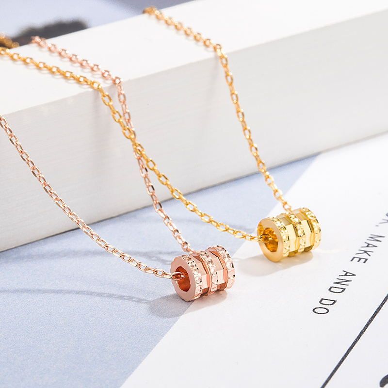 New Style Small Waist Female Ins Fashion Pendant Temperament Versatile Clavicle Chain Anti Fading Necklace_voghion.com