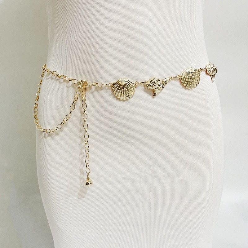 Catena per il corpo pesante artigianale in stile etnico bohémien, con conchiglia in metallo, da donna_voghion.com