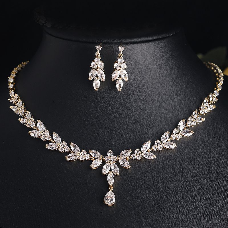 Fashion Simple Elegant Long Horse Eye Water Drop Zircon Necklace Bride Bridesmaid Wedding Banquet Set Earrings_voghion.com