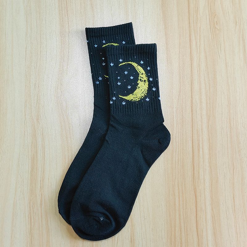 2025d Heißer Verkauf Mitte-Kalb Herbst Trend Winter Stil Unisex Baumwolle Socken_voghion.com