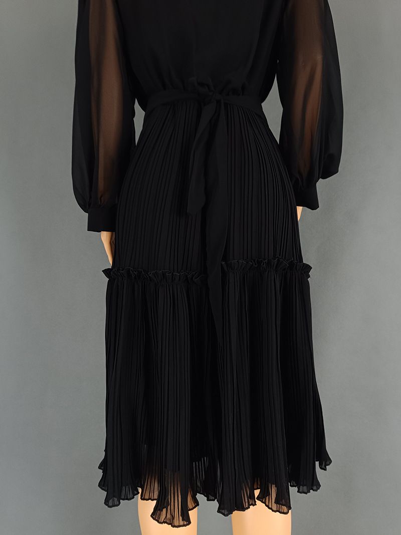 Langärmliger Faltenrock für Damen, unabhängige Station, hohe Taille, Außenhandel, lockeres Kleid in großer Größe (freier Gürtel) 8835_voghion.com