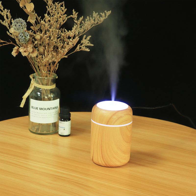Aromadiffusor mit Holzmaserung – tragbarer Mini-Luftbefeuchter für Auto, Zuhause und Büro, USB-betriebener Lufterfrischer mit 2 Nebelmodi, sichere automatische Abschaltung_voghion.com