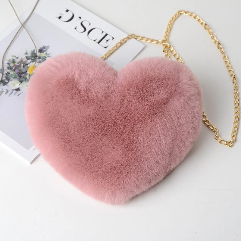 Borsa a tracolla da donna a forma di cuore in peluche con catena per San Valentino Borsa a forma di cuore color pesca_voghion.com