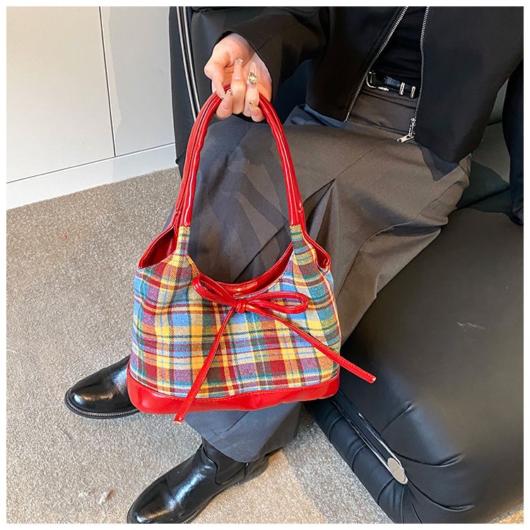 Borsa a tracolla grande ed elegante con tracolla staccabile, borsa a mano spaziosa per lavoro e viaggio, con motivo a quadri a blocchi di colore, per donna_voghion.com