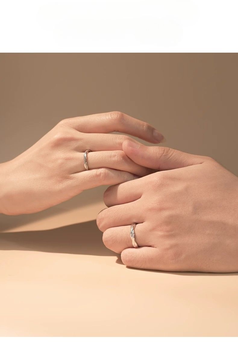 Mobius Strip Couple Rings INS 999 Sterling Silver Light Luxury Niche Design Adjustable Open Ring For Girlfriend On Qixi_voghion.com
