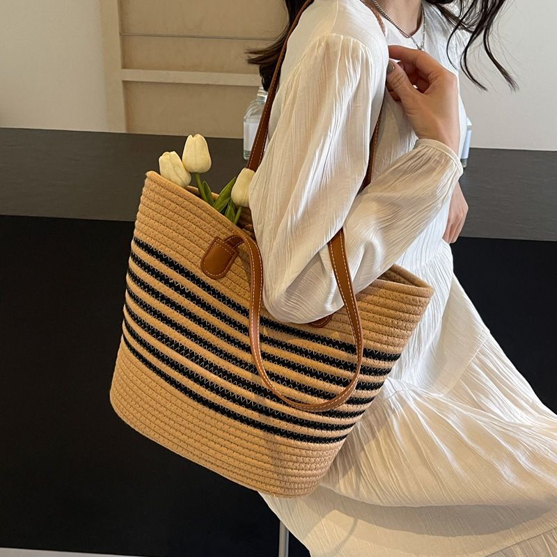 Trendy Single Shoulder Stroh Neue Mode Damen Große Kapazität Gewebte Tragetasche Urlaubshandtasche Strandtasche_voghion.com