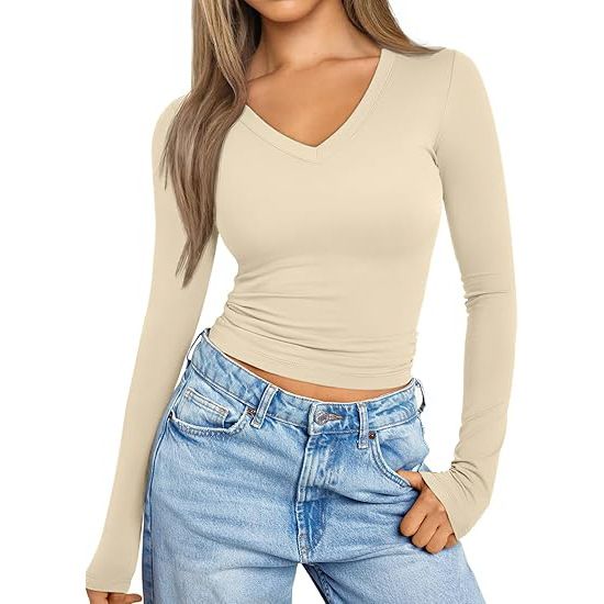 T-shirt a maniche lunghe con scollo a V slim fit da donna - Blusa in seta di latte elasticizzata per strati_voghion.com