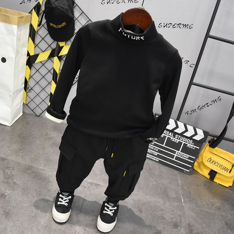 Abbigliamento per bambini 2024 Giacca invernale in cotone con nuova lettera più top in velluto più tuta in velluto_voghion.com