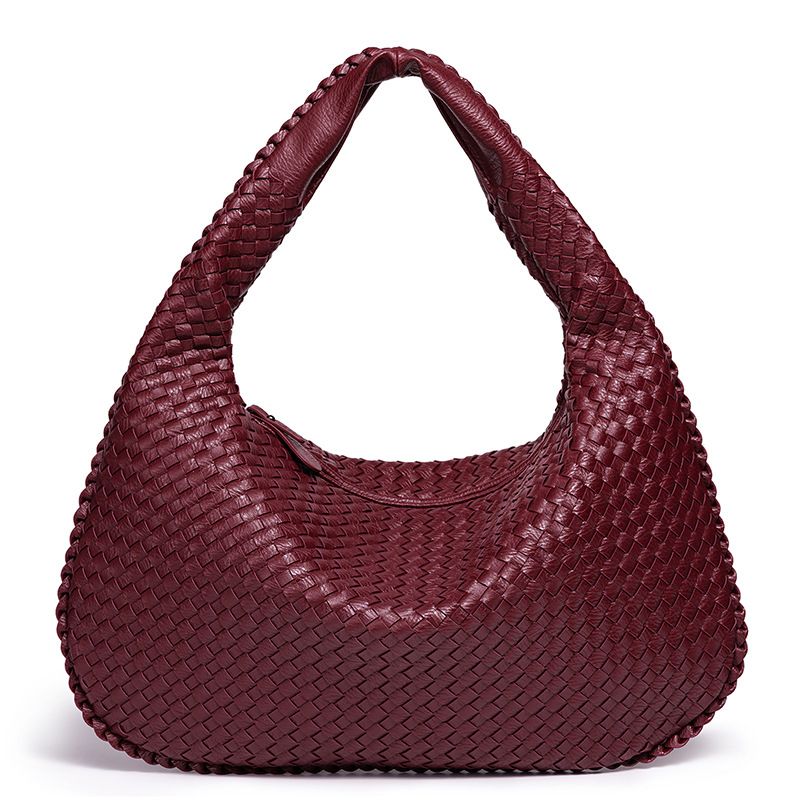 New Large Capacity Women's Shoulder Simple Handbag Handwoven Fashion Underarm Bag_voghion.com