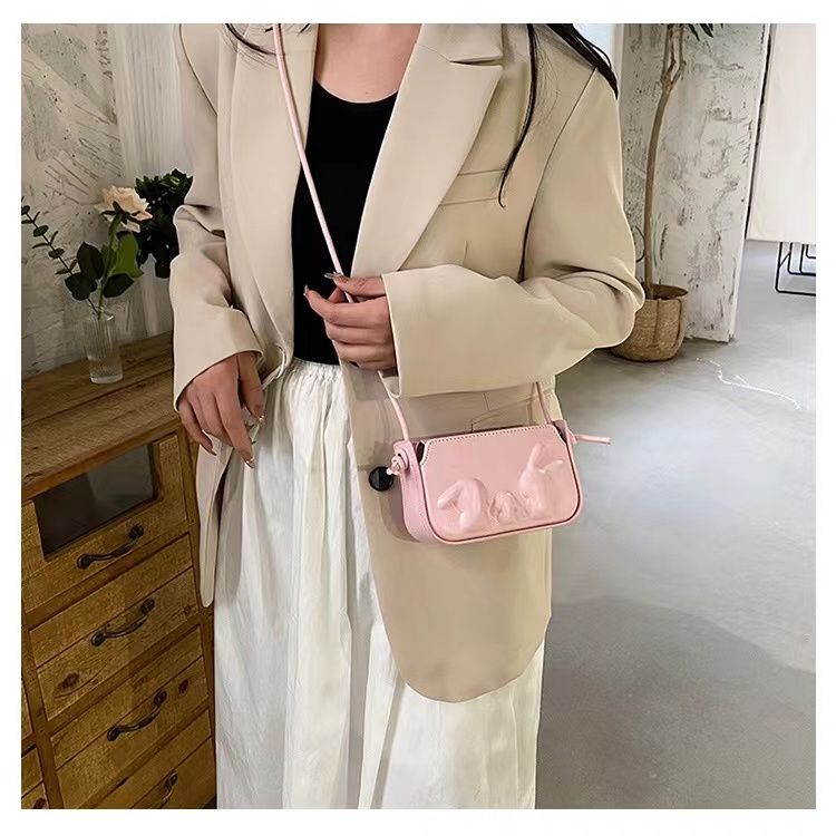 2024 New Rabbit Maca Feeling Bag, Unique Design, Dragon Cute Crossbody Mini Square Bag Trend_voghion.com